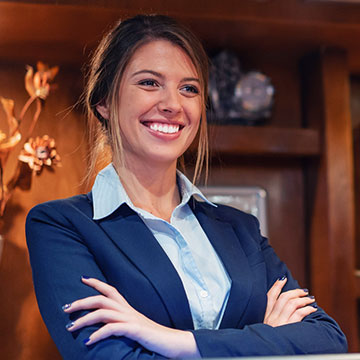 What languages does the staff at Cambria Hotel Denver International Aiport speak?